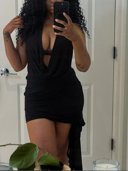 A Lil Black Dress